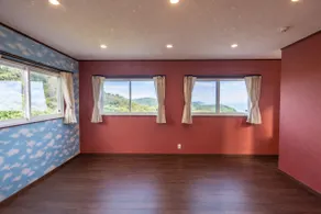 [Within walking distance to Ise-Shima] Accommodates up to 8 people – surrounded by nature – stunning views – spacious and comfortable private building - Image 5