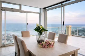 La Ballito 3-Bedroom Penthouse, Your Exclusive Oceanfront Escape - Image 2
