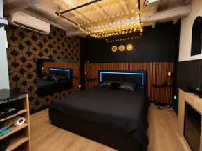Sweet'Room - Hot Tub & Private Movie Theater - Image 4