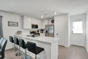 Stylish 3BR Escape • Houston & PVAMU Nearby - Image 5