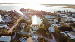 7BR Bayfront|Pool, Hot Tub|EV|3 Kings|Sleeps 19 - Image 3