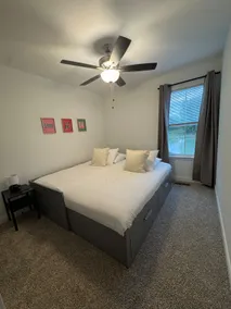 New cozy retreat, near Louisville & Big 4 bridge - Image 5