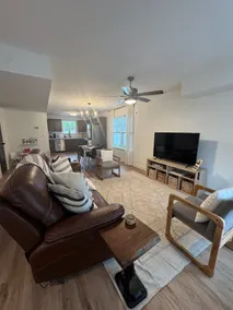 New cozy retreat, near Louisville & Big 4 bridge - Image 2