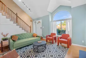 Your Cozy Family Retreat - Image 2