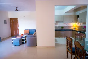 Grey Bramda- 3BHK Flat near SGPGI Hospital - Image 3