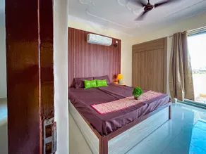 Grey Bramda- 3BHK Flat near SGPGI Hospital - Image 5