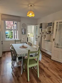 2BR Victorian House Nr Station & Town, Free No Restrictions On-Street Parking, Wifi and Netflix - Leamington Spa - Image 5