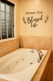 Spacious/Peaceful River View Home For Lg Families - Image 3