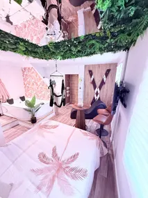 Cambre de Sade Experience Private Jacuzzi Suite - Image 3