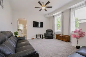 Hidden Nature Haven | Stylish Comfort near Cincy - Image 2