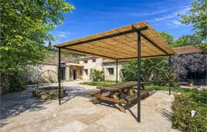 Amazing Home In Mornas - Image 2