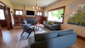 Center Street Bungalow - Image 2