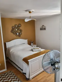 Cherry Tree House - Image 3