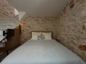 Stone Detached House in the Center of the Island - Image 3