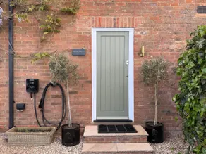 Luxury Countryside Apartment Wokingham - Image 2