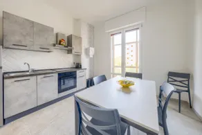 2 min Walk to Tram / 2 Bedrooms & 2 Bathrooms! - Image 2