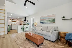 Private POOL, hot tub, movie theater AND fire pit! - Image 5