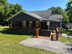 Cozy home near Beech Bend, WKU, Corvette Museum - Image 3