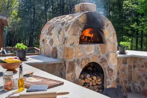 Riverside cabin w/stone pizza oven & hiking trails - Image 5