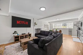 Cozy Private 1BR Apt | Full Kitchen & W/D - Image 2