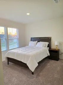 Heart of E-town 5BR Home - Image 5