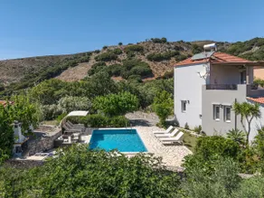 VILLA NEFELI, CON VISTA MONTAGNA, PISCINA PRIVATA E GIARDINO - Image 5