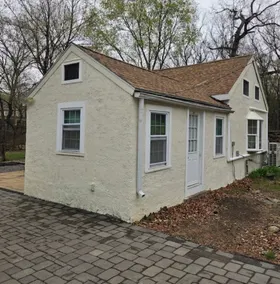 Guest Suite in Milton - Image 4