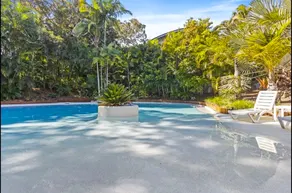 Beachside Getaway Ground Level Apartment - Image 5