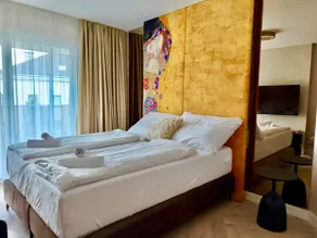 Luxury Apartment LEGRAND with Garden - Image 2