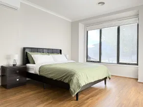 Fully Furnished 4 Bedroom Home in Fraser Rise - Image 4