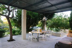 Beautiful Beachside Homes | Grape House - Image 3