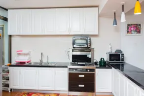 NBI suite of choice - Cozy, Central & Convenient - Image 3