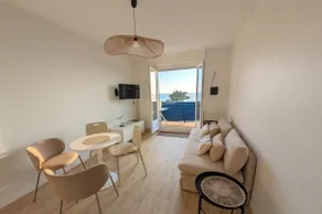 Bright Apartment with Continuous Balcony and Sea View - Image 2