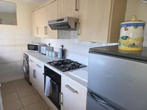 2 Floors Upper Flat Near Leven Station & Beach - Image 5
