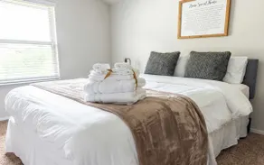 Modern 3BR House near Lake Travis Parks - Image 3