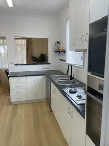 Easy Wagga Stopover, Spacious & Comfortable - Image 5
