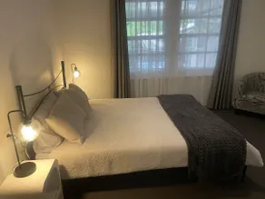 Easy Wagga Stopover, Spacious & Comfortable - Image 4