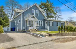 Spacious 5BR Executive Retreat - 10 Min to Boston - Image 2