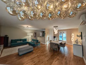 The Neil House with Style and a Pool - Image 3