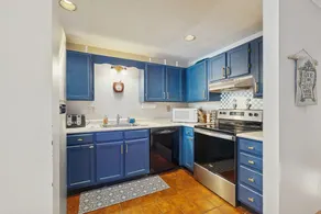 Spacious 4BR | Pool | Fireplace | Balcony - Image 5
