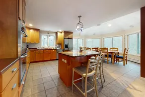 Cozy 3BR Mountainview Dog-Friendly - Image 4