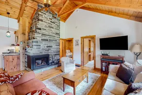 45 Pioneer Road | House in Franconia - Image 3