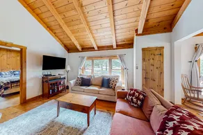 45 Pioneer Road | House in Franconia - Image 2