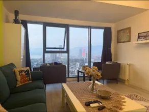 Spectacular views with the elegance of luxury in the skyscraper - Image 2