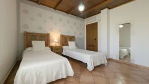 Casa rural con piscina Los Cortinales - Image 3