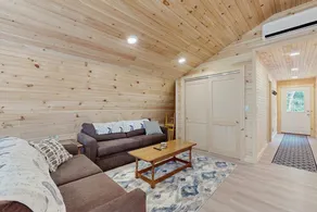 2BR Charming apartment w/ Lakeside Firepit & Dock - Image 4
