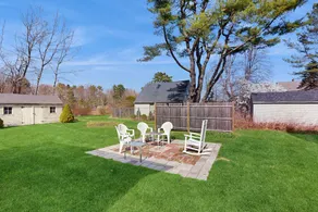 Walk to Dock Square | Dog-Friendly | Fireplace - Image 4