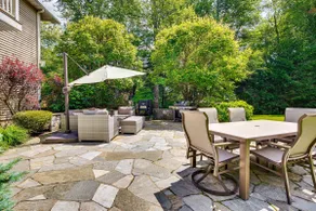 Highland Colonial - Spacious Home w/ Pool - Image 4