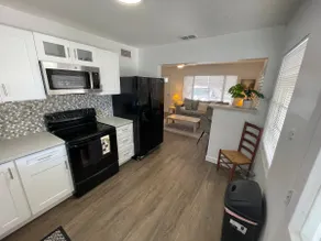 Comfortable Coastal Retreat! - Image 3