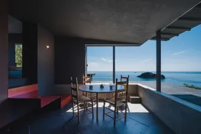 Cliff Cabin — Outdoor Bath, National Park - Image 2